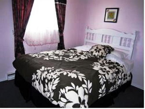 Super 8 By Wyndham Penticton Motel Dış mekan fotoğraf